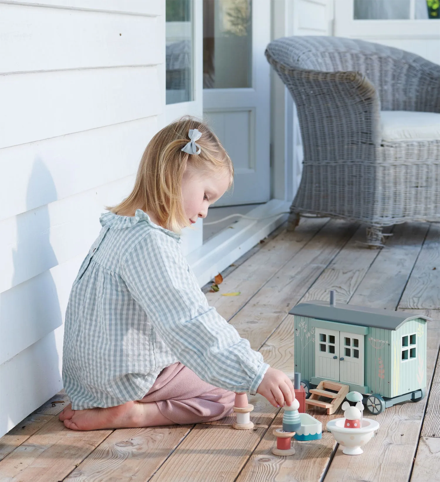 Wooden Mouse Family & House Play Set